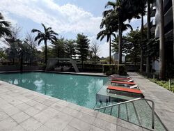 Sky Vue (D20), Condominium #588228531